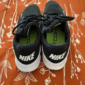 Women’s Nike Free Metcon 4